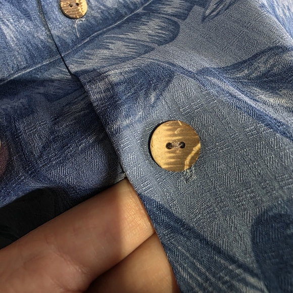 44) TOMMY BAHAMA Silk Tropical Button-up Sz. XL - Picture 5 of 8